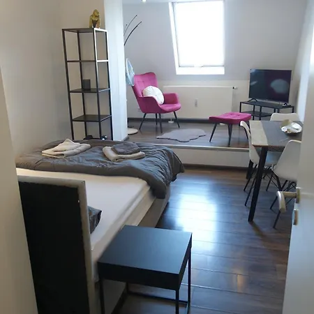 Apartment Spacious 4-bedroom Retreat With Large Sun Terrace