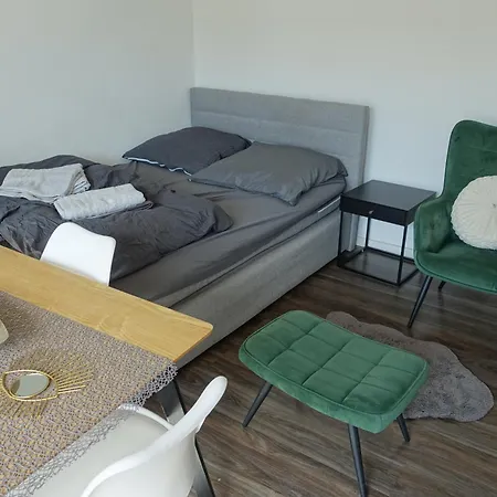 Apartment Spacious 4-bedroom Retreat With Large Sun Terrace *